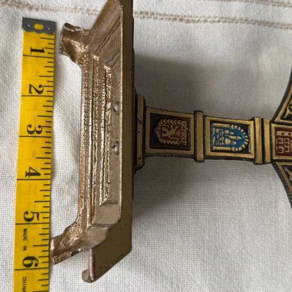 Vintage Brass Menorah Judaica Hanukkah 12 tribes of Israel “HOLY LAND JERUSALEM“ - Picture 8 of 9